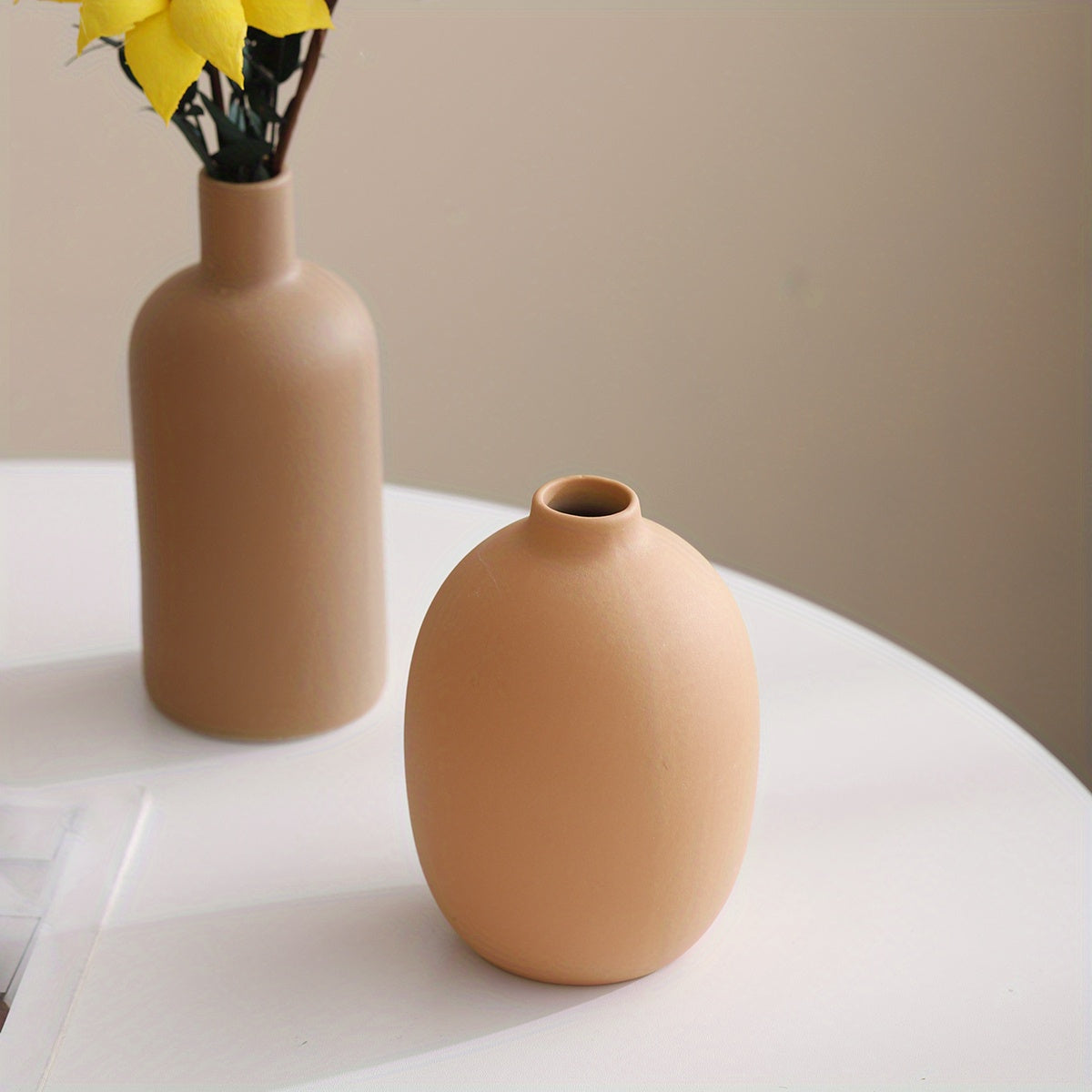 Easy-Access 4pcs Ceramic Flower Vase – tabletop floral display and modern home decor, 4pcs decorative style ceramic vase multi-piece combination creative home living room tabletop, designed for American homes and practical gifting