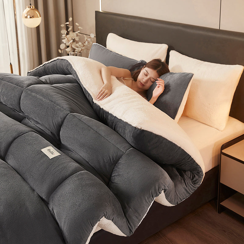 Throw Blanket – Luxury Comforter Queen Size - Reversible Ultra Plush All-Season Thick Blanket, Mac