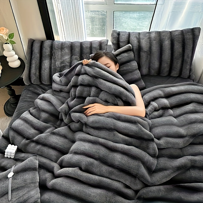 Smart Cozy Home Textile Accent – comfortable everyday home styling, Striped Luxurious Faux Rabbit Fur Throw Blanket Ultra-Soft Double-sided Blanket Kids Blanket ClassicStripe Pattern, designed for American homes, daily convenience and practical gifti