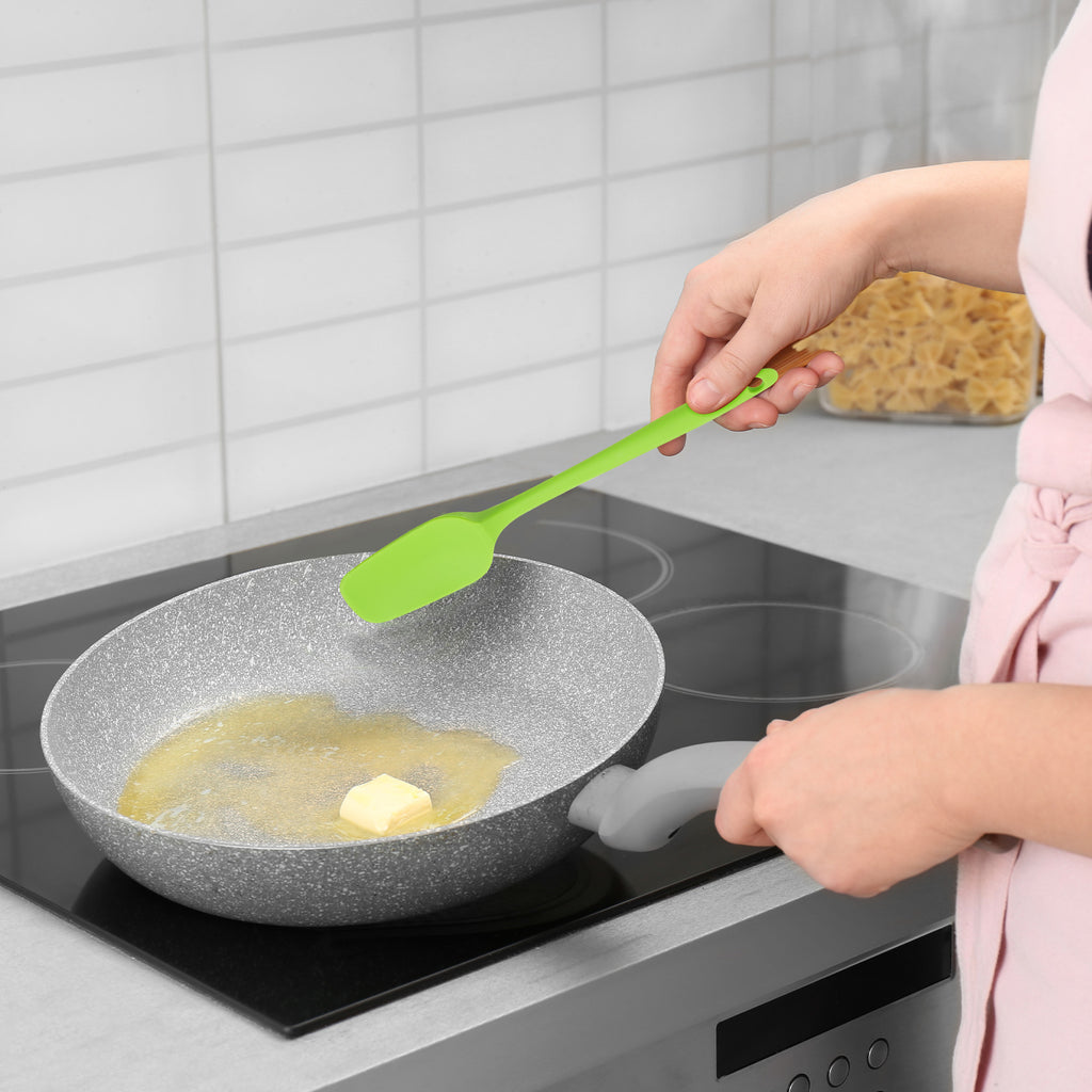 Kitchen Essential – 12 Pack Silicone Spatulas, 8 inch Small Spoon Spatula Heat Resistant Seamless One Piece Design Non-Stick Spatulas Flexible Scrapers Baking Mixing Tool for Cookware, Cooki