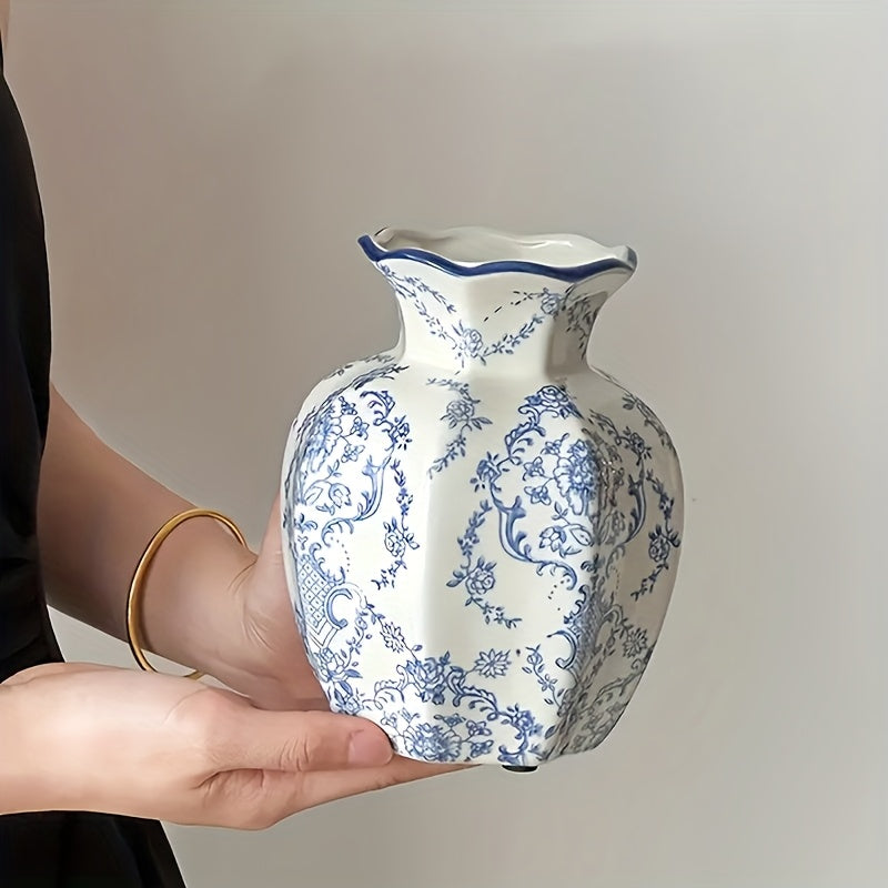 Decorative Vase – A Blue And White Vase for All Seasons an Ideal Present