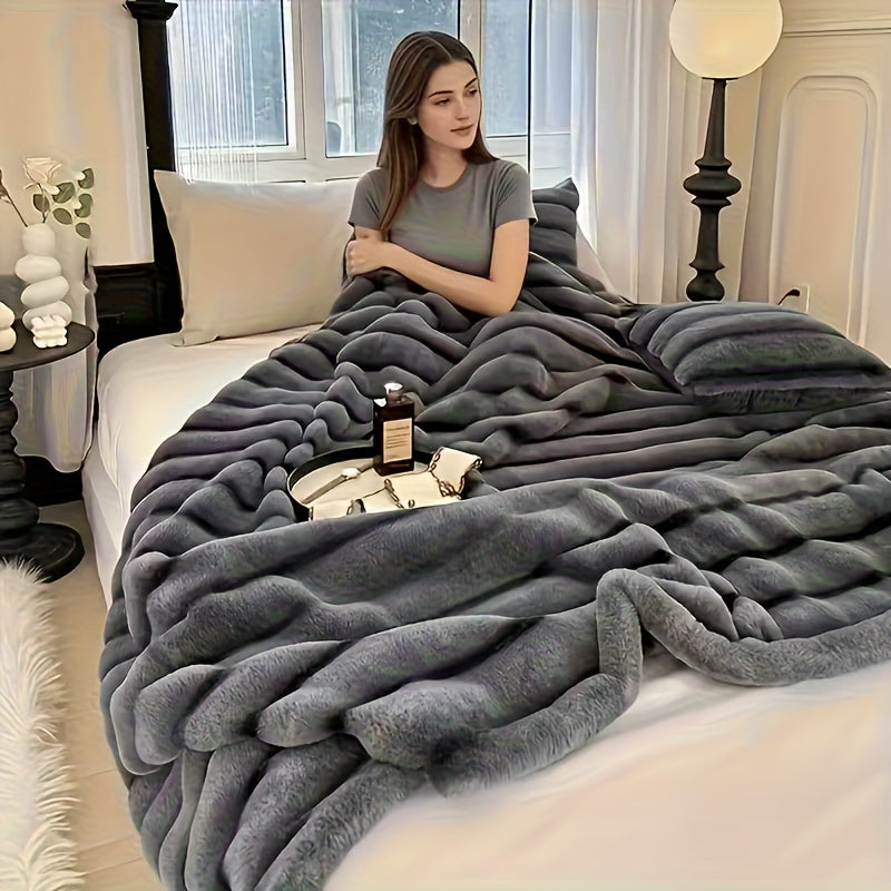 Smart Cozy Home Textile Accent – comfortable everyday home styling, Striped Luxurious Faux Rabbit Fur Throw Blanket Ultra-Soft Double-sided Blanket Kids Blanket ClassicStripe Pattern, designed for American homes, daily convenience and practical gifti