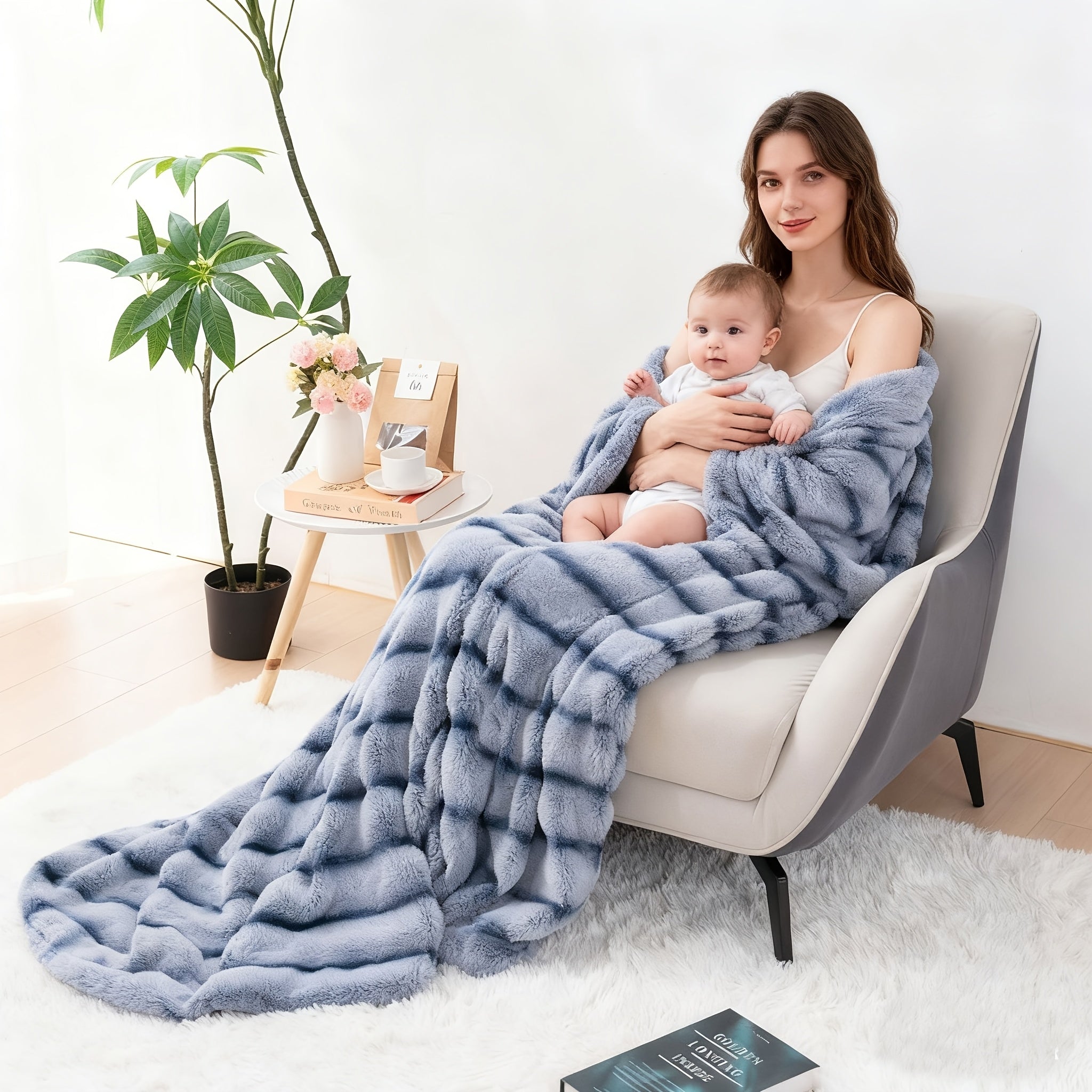 Smart Cozy Home Textile Accent – comfortable everyday home styling, Striped Luxurious Faux Rabbit Fur Throw Blanket Ultra-Soft Double-sided Blanket Kids Blanket ClassicStripe Pattern, designed for American homes, daily convenience and practical gifti