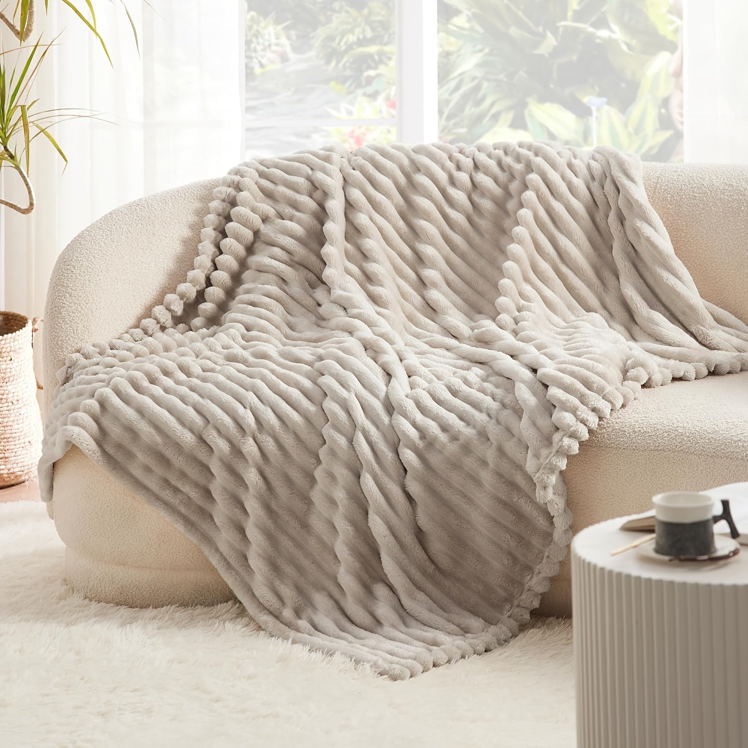 Versatile Cozy Home Textile Accent – comfortable everyday home styling, Luxurious Double-Sided Faux Rabbit Fur Throw Blanket - Cozy Striped Flannel Soft And Warm, designed for American homes, daily convenience and practical gifting